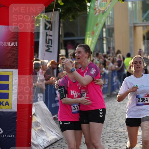 13.06.2025 - Holstenköstenlauf Felixshl http://msf.ph/oto/7923824 13.06.2025 19:56:03 Laufen 2114, 2241, 2550, 2564, 2941, 3171, 3183, 3767 meine-sportfotos.de
