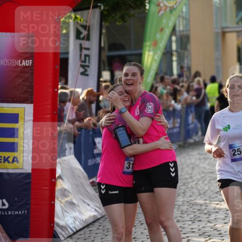 13.06.2025 - Holstenköstenlauf Felixshl http://msf.ph/oto/7923826 13.06.2025 19:56:04 Laufen 2114, 2460, 2550, 2564, 2941, 3171, 3183, 3767 meine-sportfotos.de