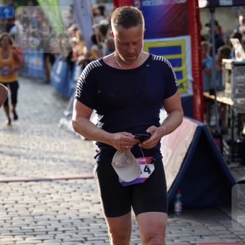 13.06.2025 - Holstenköstenlauf Felixshl http://msf.ph/oto/7923861 13.06.2025 19:56:10 Laufen 2460, 2550, 3659, 3767 meine-sportfotos.de