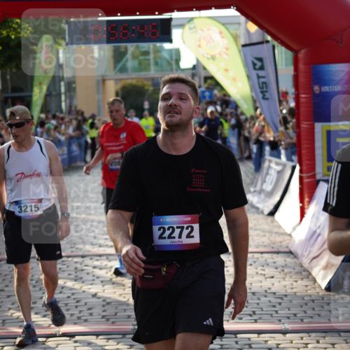 13.06.2025 - Holstenköstenlauf Felixshl http://msf.ph/oto/7923929 13.06.2025 19:56:45 Laufen 2089, 2272, 2471, 2572, 2865, 3215, 3226, 3770 meine-sportfotos.de