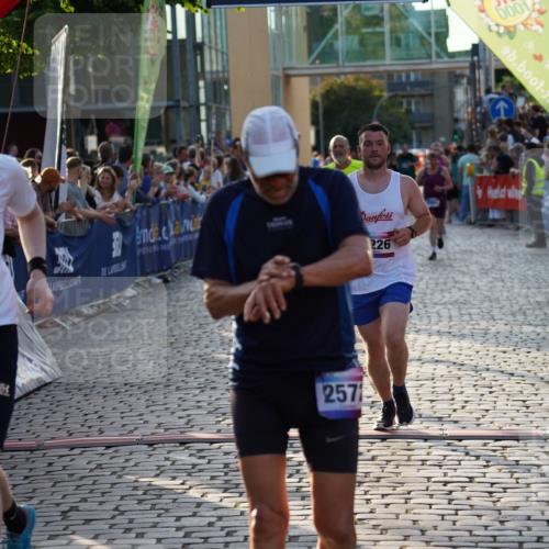 13.06.2025 - Holstenköstenlauf Felixshl http://msf.ph/oto/7923947 13.06.2025 19:56:53 Laufen 2036, 2264, 2471, 2572, 2611, 2663, 3226, 3770 meine-sportfotos.de