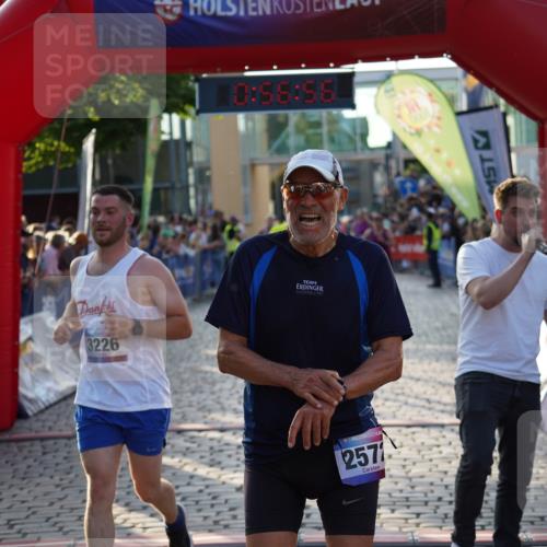 13.06.2025 - Holstenköstenlauf Felixshl http://msf.ph/oto/7923958 13.06.2025 19:56:55 Laufen 2036, 2130, 2264, 2611, 2663, 3226, 3770 meine-sportfotos.de