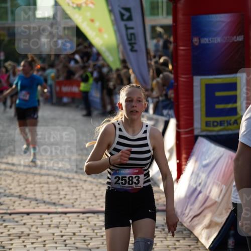 13.06.2025 - Holstenköstenlauf Felixshl http://msf.ph/oto/7923968 13.06.2025 19:57:08 Laufen 2109, 2161, 2227, 2306, 2314, 2474, 2583, 2613, 3173, 3177, 3695, 3755 meine-sportfotos.de