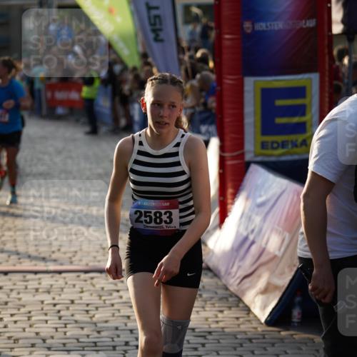 13.06.2025 - Holstenköstenlauf Felixshl http://msf.ph/oto/7923970 13.06.2025 19:57:08 Laufen 2109, 2161, 2227, 2306, 2314, 2474, 2583, 2613, 3173, 3177, 3695, 3755 meine-sportfotos.de