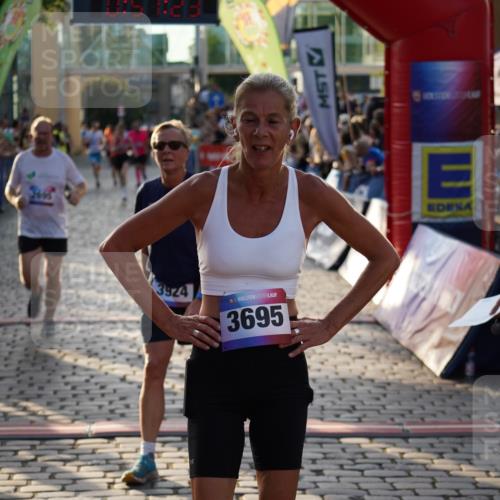 13.06.2025 - Holstenköstenlauf Felixshl http://msf.ph/oto/7923982 13.06.2025 19:57:22 Laufen 2169, 2217, 2218, 2695, 3924 meine-sportfotos.de