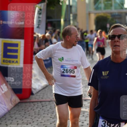 13.06.2025 - Holstenköstenlauf Felixshl http://msf.ph/oto/7923986 13.06.2025 19:57:24 Laufen 2169, 2217, 2218, 2695 meine-sportfotos.de