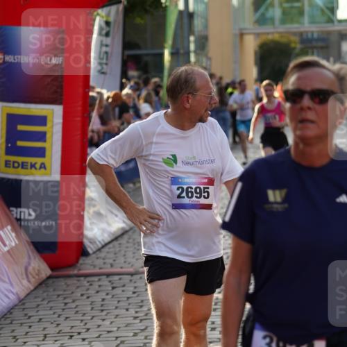 13.06.2025 - Holstenköstenlauf Felixshl http://msf.ph/oto/7923988 13.06.2025 19:57:24 Laufen 2169, 2217, 2218, 2695 meine-sportfotos.de