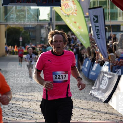 13.06.2025 - Holstenköstenlauf Felixshl http://msf.ph/oto/7924008 13.06.2025 19:57:31 Laufen 2169, 2217, 2753, 3655 meine-sportfotos.de