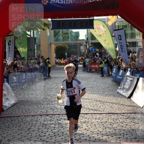 13.06.2025 - Holstenköstenlauf Felixshl http://msf.ph/oto/7924024 13.06.2025 19:57:35 Laufen 2753, 3655, 3808, 3816 meine-sportfotos.de