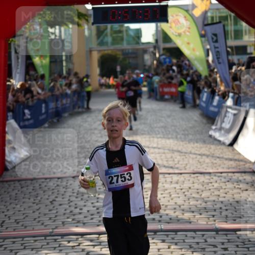13.06.2025 - Holstenköstenlauf Felixshl http://msf.ph/oto/7924035 13.06.2025 19:57:36 Laufen 2753, 3655, 3808, 3816 meine-sportfotos.de