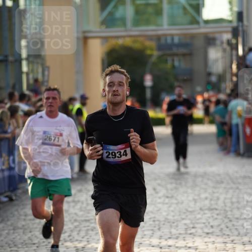 13.06.2025 - Holstenköstenlauf Felixshl http://msf.ph/oto/7924079 13.06.2025 19:57:55 Laufen 2459, 2671, 2729, 2934 meine-sportfotos.de
