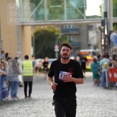 13.06.2025 - Holstenköstenlauf Felixshl http://msf.ph/oto/7924097 13.06.2025 19:58:03 Laufen 2298, 3895 meine-sportfotos.de