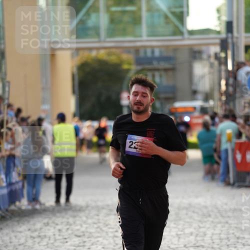 13.06.2025 - Holstenköstenlauf Felixshl http://msf.ph/oto/7924099 13.06.2025 19:58:03 Laufen 2298, 3895 meine-sportfotos.de