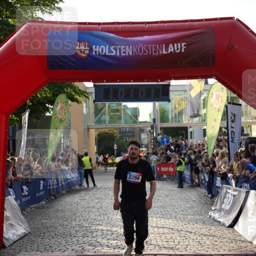 13.06.2025 - Holstenköstenlauf Felixshl http://msf.ph/oto/7924103 13.06.2025 19:58:04 Laufen 2298, 3895 meine-sportfotos.de
