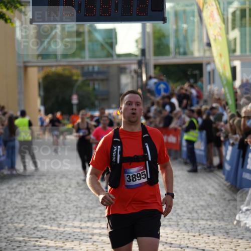 13.06.2025 - Holstenköstenlauf Felixshl http://msf.ph/oto/7924121 13.06.2025 19:58:11 Laufen 2789, 3895, 3945 meine-sportfotos.de
