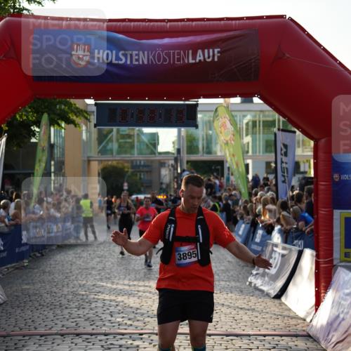 13.06.2025 - Holstenköstenlauf Felixshl http://msf.ph/oto/7924125 13.06.2025 19:58:12 Laufen 2789, 3881, 3895, 3945 meine-sportfotos.de