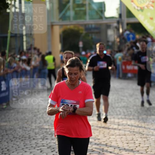13.06.2025 - Holstenköstenlauf Felixshl http://msf.ph/oto/7924145 13.06.2025 19:58:18 Laufen 2458, 2789, 3881, 3945 meine-sportfotos.de