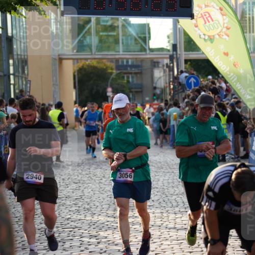 13.06.2025 - Holstenköstenlauf Felixshl http://msf.ph/oto/7924179 13.06.2025 19:58:28 Laufen 2251, 2444, 2940, 3055, 3056, 3279, 3727, 3745 meine-sportfotos.de