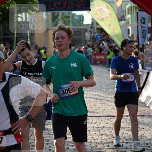 13.06.2025 - Holstenköstenlauf Felixshl http://msf.ph/oto/7924215 13.06.2025 19:58:45 Laufen 2488, 2543, 2992, 3065, 3251, 3730, 3838 meine-sportfotos.de