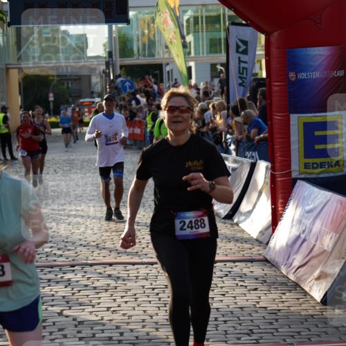 13.06.2025 - Holstenköstenlauf Felixshl http://msf.ph/oto/7924228 13.06.2025 19:58:53 Laufen 2488, 2543, 3851, 3870, 3876, 3880, 3965 meine-sportfotos.de