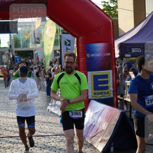 13.06.2025 - Holstenköstenlauf Felixshl http://msf.ph/oto/7924232 13.06.2025 19:58:56 Laufen 2110, 2284, 2488, 2543, 3851, 3870, 3876, 3880, 3965 meine-sportfotos.de