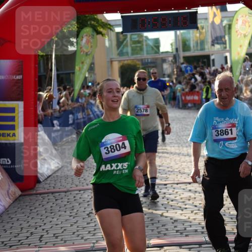 13.06.2025 - Holstenköstenlauf Felixshl http://msf.ph/oto/7924276 13.06.2025 19:59:15 Laufen 2578, 2834, 3804, 3861 meine-sportfotos.de