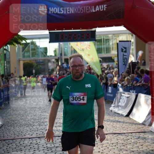 13.06.2025 - Holstenköstenlauf Felixshl http://msf.ph/oto/7924320 13.06.2025 19:59:38 Laufen 2046, 2658, 2670, 2821, 3054, 3830 meine-sportfotos.de