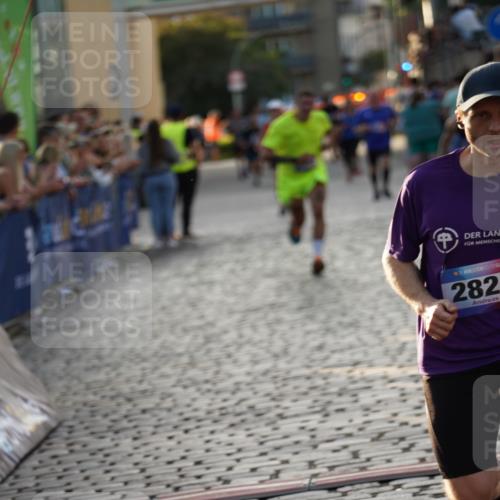 13.06.2025 - Holstenköstenlauf Felixshl http://msf.ph/oto/7924326 13.06.2025 19:59:44 Laufen 2050, 2658, 2670, 2677, 2715, 2821 meine-sportfotos.de
