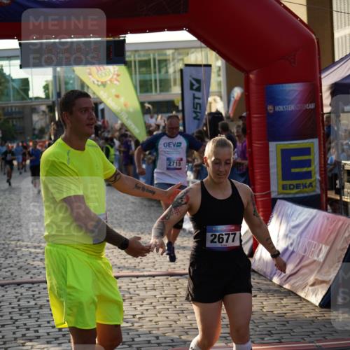 13.06.2025 - Holstenköstenlauf Felixshl http://msf.ph/oto/7924340 13.06.2025 19:59:50 Laufen 2050, 2440, 2628, 2677, 2715, 3235, 3599, 3797, 3798, 3801 meine-sportfotos.de