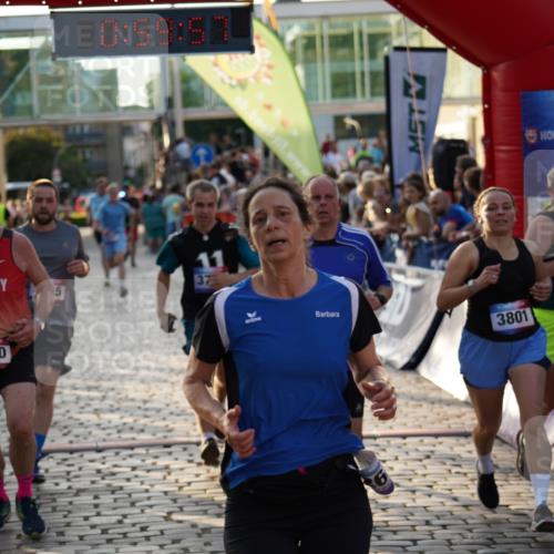13.06.2025 - Holstenköstenlauf Felixshl http://msf.ph/oto/7924350 13.06.2025 19:59:56 Laufen 2440, 2494, 2495, 2628, 3235, 3248, 3599, 3797, 3798, 3801 meine-sportfotos.de