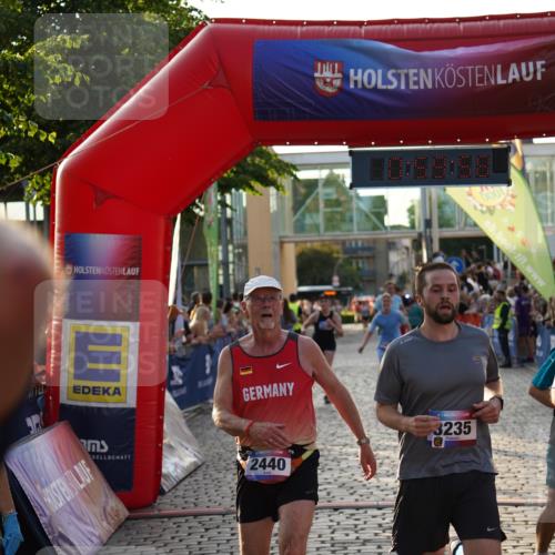 13.06.2025 - Holstenköstenlauf Felixshl http://msf.ph/oto/7924352 13.06.2025 19:59:57 Laufen 2440, 2494, 2495, 2628, 3235, 3248, 3599, 3797, 3798, 3801 meine-sportfotos.de