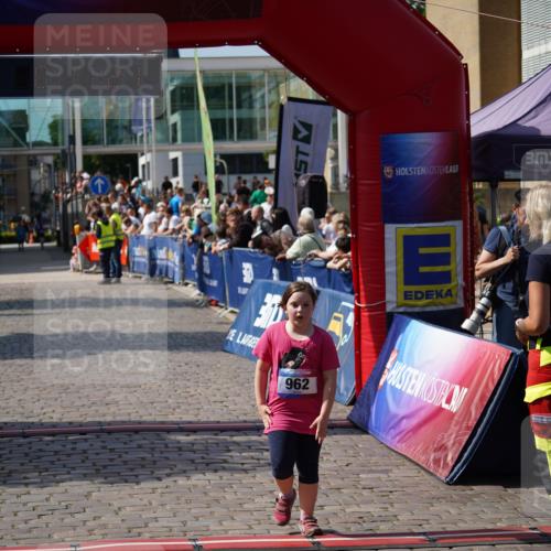 13.06.2025 - Holstenköstenlauf Felixshl http://msf.ph/oto/7924357 13.06.2025 16:11:30 Laufen 962 meine-sportfotos.de