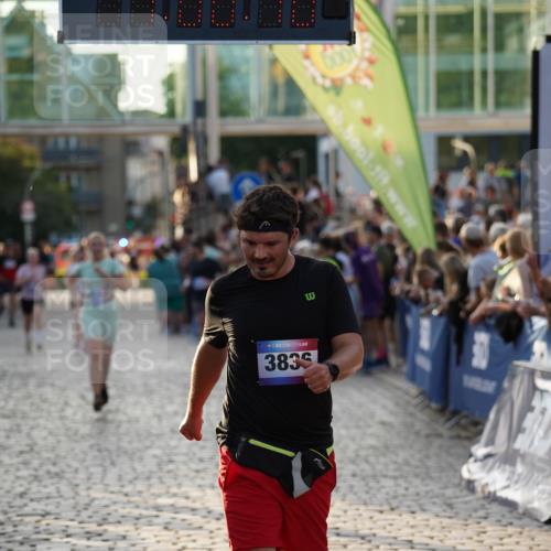 13.06.2025 - Holstenköstenlauf Felixshl http://msf.ph/oto/7924380 13.06.2025 20:00:09 Laufen 2254, 3836 meine-sportfotos.de