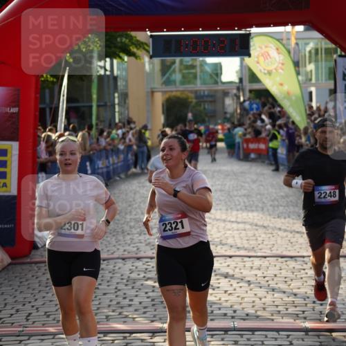 13.06.2025 - Holstenköstenlauf Felixshl http://msf.ph/oto/7924414 13.06.2025 20:00:20 Laufen 2248, 2249, 2301, 2321, 3083, 3187 meine-sportfotos.de