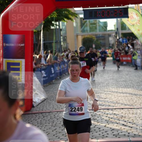 13.06.2025 - Holstenköstenlauf Felixshl http://msf.ph/oto/7924430 13.06.2025 20:00:24 Laufen 2067, 2340, 2360, 3083, 3187 meine-sportfotos.de