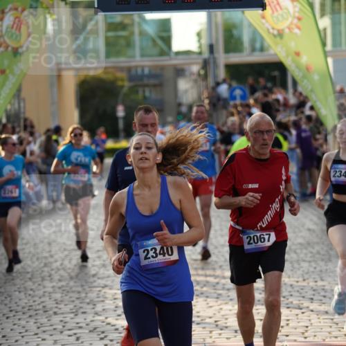 13.06.2025 - Holstenköstenlauf Felixshl http://msf.ph/oto/7924456 13.06.2025 20:00:33 Laufen 2067, 2111, 2237, 2260, 2261, 2340, 2341, 2360, 2927, 3623, 3763, 3985 meine-sportfotos.de