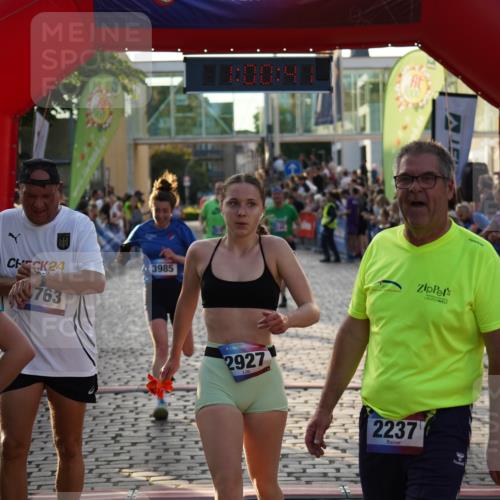 13.06.2025 - Holstenköstenlauf Felixshl http://msf.ph/oto/7924487 13.06.2025 20:00:40 Laufen 2111, 2140, 2237, 2927, 3576, 3763, 3985 meine-sportfotos.de