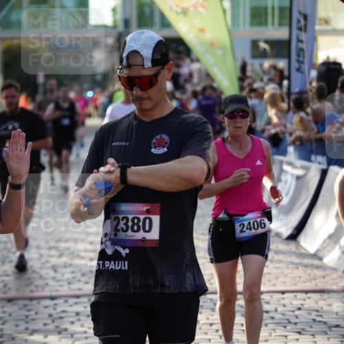 13.06.2025 - Holstenköstenlauf Felixshl http://msf.ph/oto/7924557 13.06.2025 20:01:11 Laufen 2380, 2406, 2728, 2763, 2766, 2841, 2889, 3138, 3170, 3174, 3934, 3986 meine-sportfotos.de