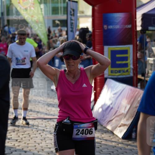 13.06.2025 - Holstenköstenlauf Felixshl http://msf.ph/oto/7924567 13.06.2025 20:01:14 Laufen 2406, 2763, 2766, 2889, 3138, 3170, 3174, 3934, 3986 meine-sportfotos.de