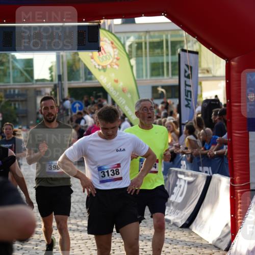 13.06.2025 - Holstenköstenlauf Felixshl http://msf.ph/oto/7924575 13.06.2025 20:01:16 Laufen 2763, 2766, 2889, 3138, 3170, 3174, 3934, 3986 meine-sportfotos.de