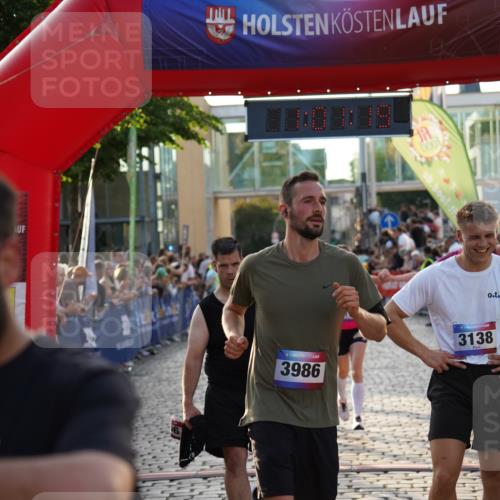 13.06.2025 - Holstenköstenlauf Felixshl http://msf.ph/oto/7924583 13.06.2025 20:01:18 Laufen 2766, 2889, 3170, 3174, 3934, 3986 meine-sportfotos.de