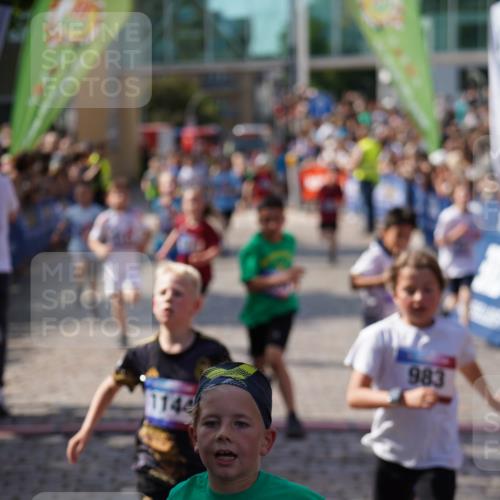 13.06.2025 - Holstenköstenlauf Felixshl http://msf.ph/oto/7924615 13.06.2025 16:21:02 Laufen 352, 358, 492, 722, 891, 983, 993, 1054, 1143, 1144, 1275, 1277, 1397, 1415, 1416, 1425, 1849 meine-sportfotos.de