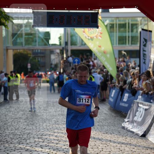 13.06.2025 - Holstenköstenlauf Felixshl http://msf.ph/oto/7924631 13.06.2025 20:01:41 Laufen 2135, 3112 meine-sportfotos.de