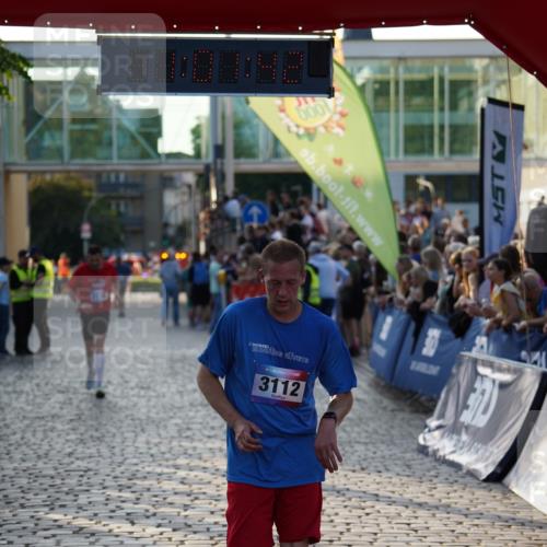 13.06.2025 - Holstenköstenlauf Felixshl http://msf.ph/oto/7924633 13.06.2025 20:01:41 Laufen 2135, 3112 meine-sportfotos.de