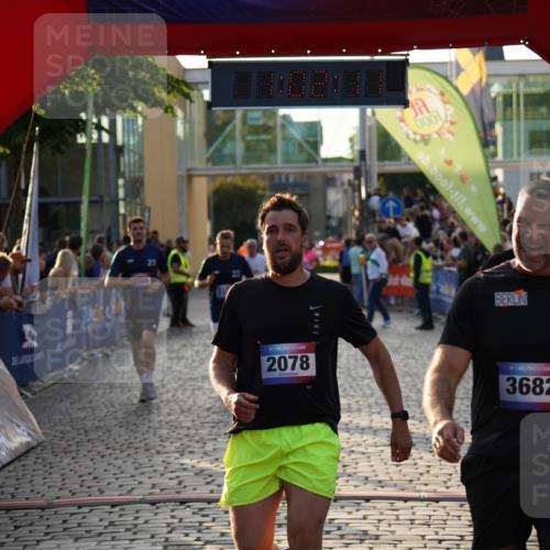 13.06.2025 - Holstenköstenlauf Felixshl http://msf.ph/oto/7924684 13.06.2025 20:02:10 Laufen 2078, 2127, 2275, 2336, 2337, 3682 meine-sportfotos.de