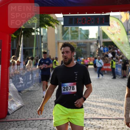 13.06.2025 - Holstenköstenlauf Felixshl http://msf.ph/oto/7924690 13.06.2025 20:02:10 Laufen 2078, 2127, 2275, 2336, 2337, 3682 meine-sportfotos.de