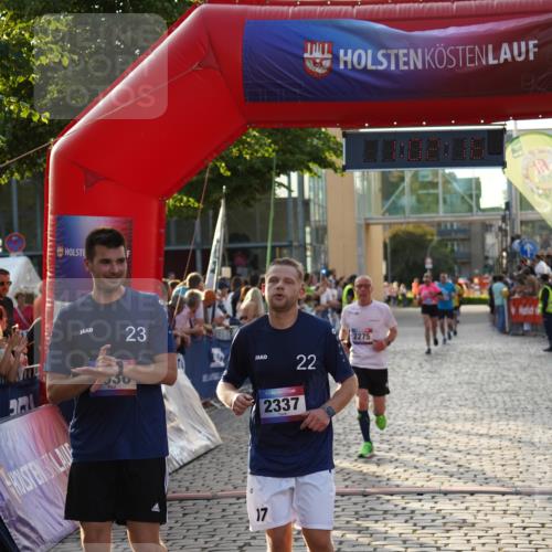 13.06.2025 - Holstenköstenlauf Felixshl http://msf.ph/oto/7924698 13.06.2025 20:02:15 Laufen 2275, 2336, 2337, 2349 meine-sportfotos.de