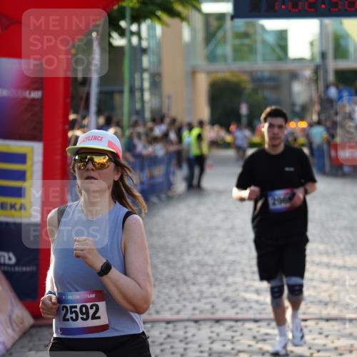 13.06.2025 - Holstenköstenlauf Felixshl http://msf.ph/oto/7924726 13.06.2025 20:02:35 Laufen 2969, 3140 meine-sportfotos.de