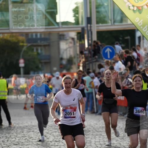 13.06.2025 - Holstenköstenlauf Felixshl http://msf.ph/oto/7924868 13.06.2025 20:03:35 Laufen 2051, 2245, 2549, 2570, 3696 meine-sportfotos.de