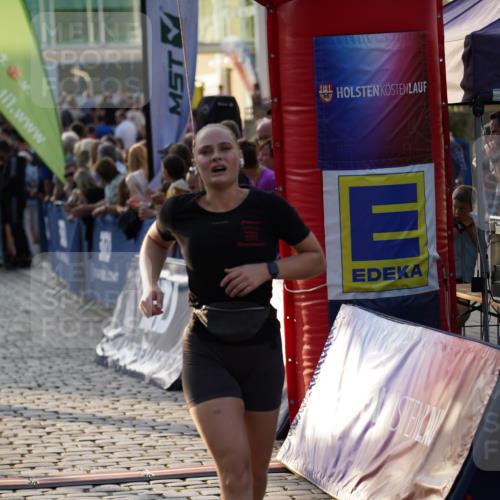 13.06.2025 - Holstenköstenlauf Felixshl http://msf.ph/oto/7924899 13.06.2025 20:03:41 Laufen 2051, 2245, 2549, 2570, 3696, 3932 meine-sportfotos.de